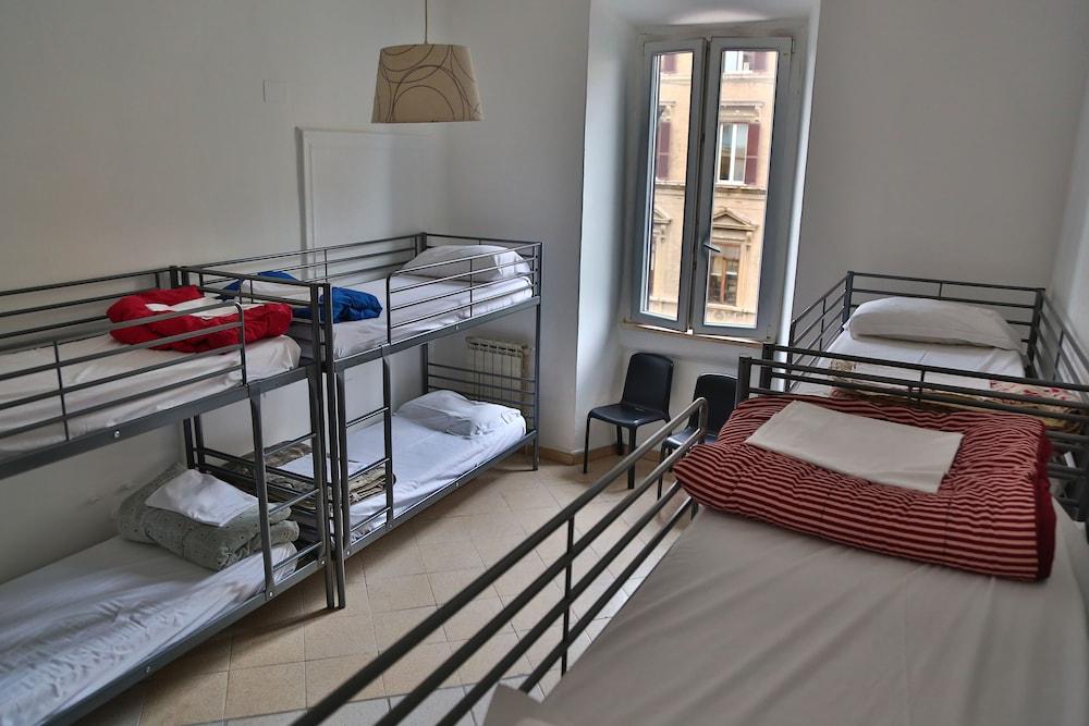 M&J Place Hostel Rom Exteriör bild